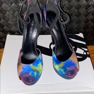 Multi colored peep toe pumps